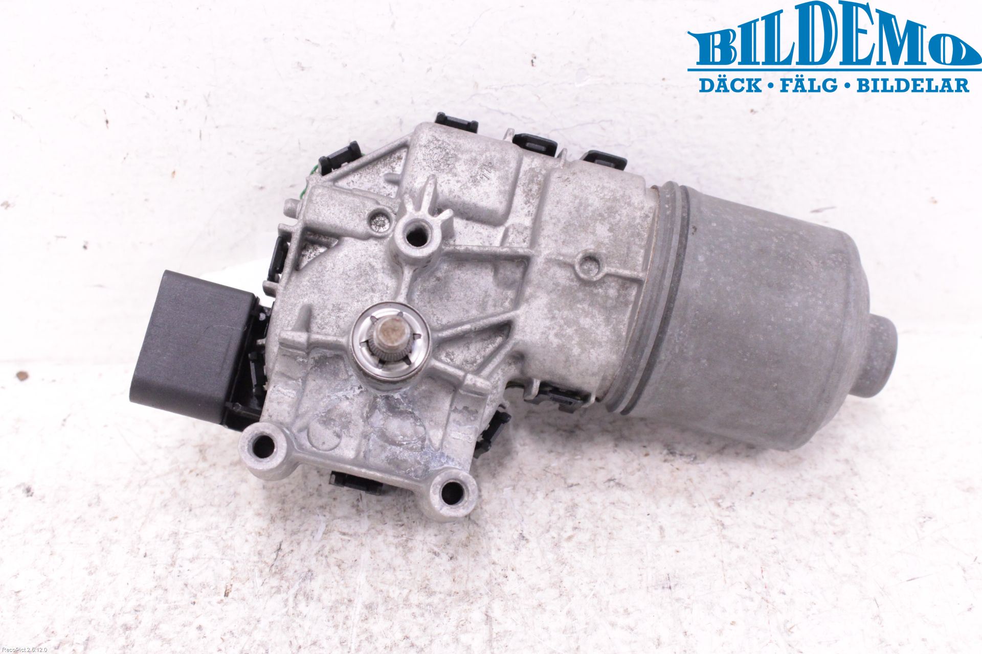 Audi A4/S4 01-05 Viskermotor Frontrute