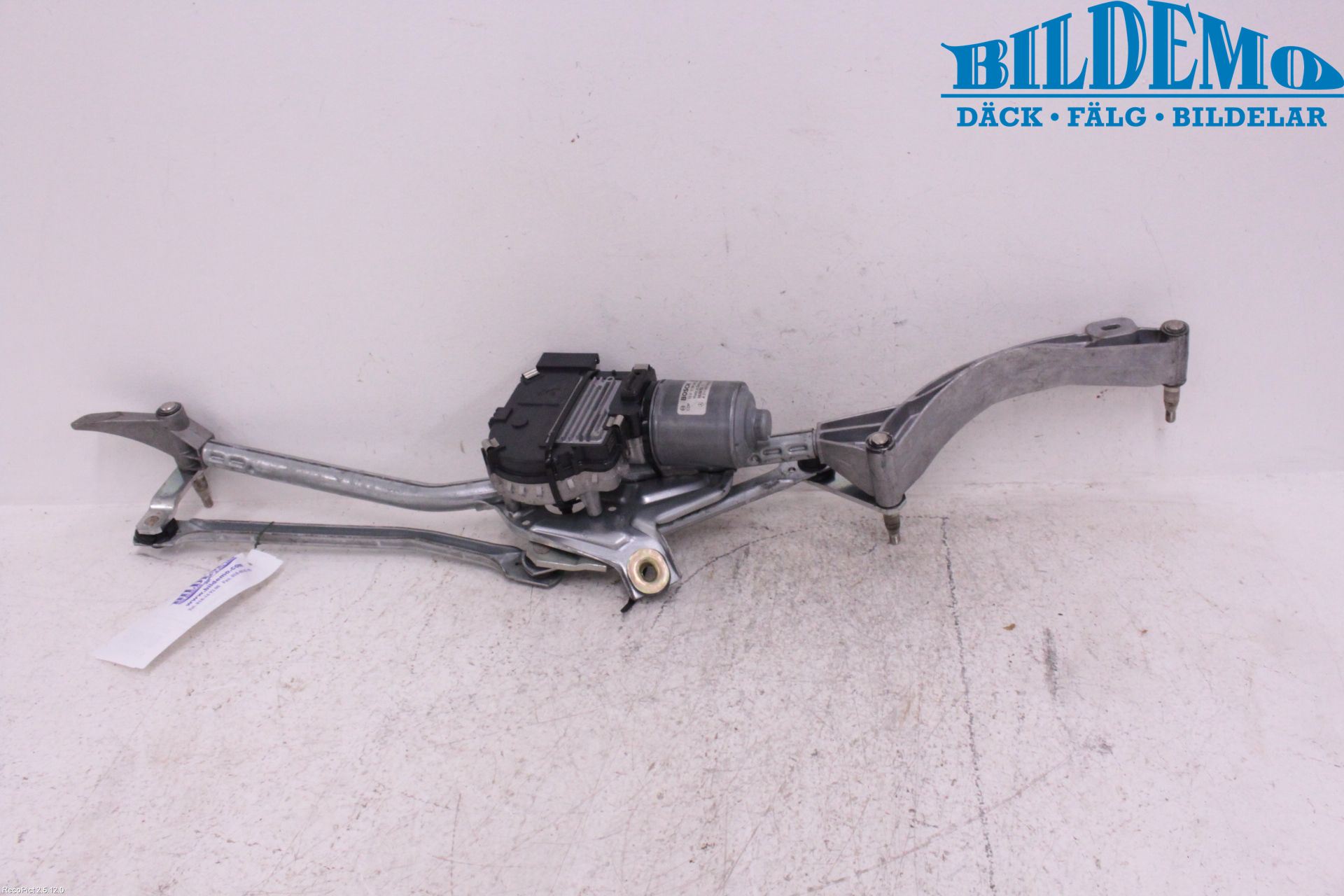Mercedes-Benz MB CLS (C219) 03-11 Viskermotor Frontrute