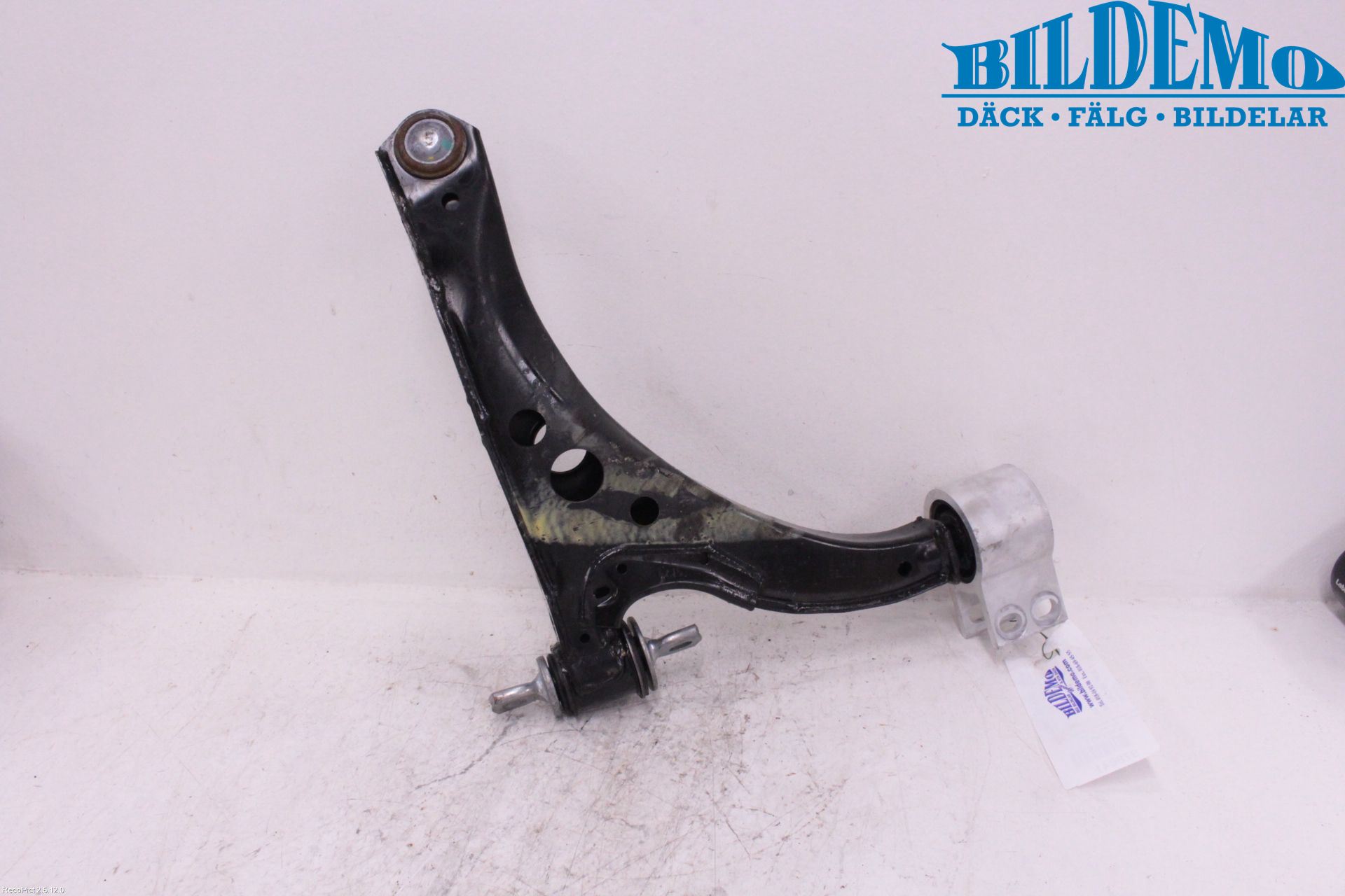 Opel ASTRA K 16-22 Bærearm Foran Venstre Nedre