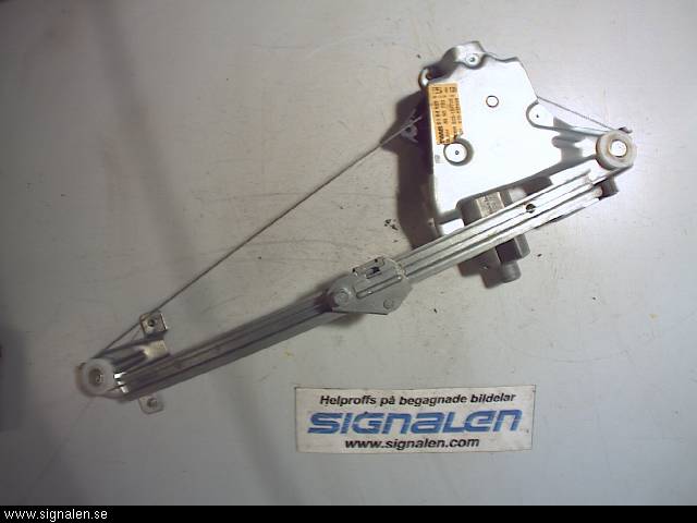 Saab 9-5     06-10 Vindusheis El Komp