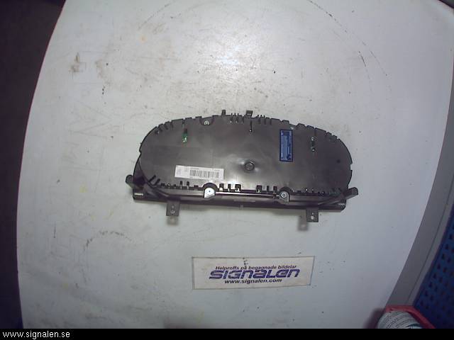 Volkswagen VW PASSAT 05-11 Instr Kombinert