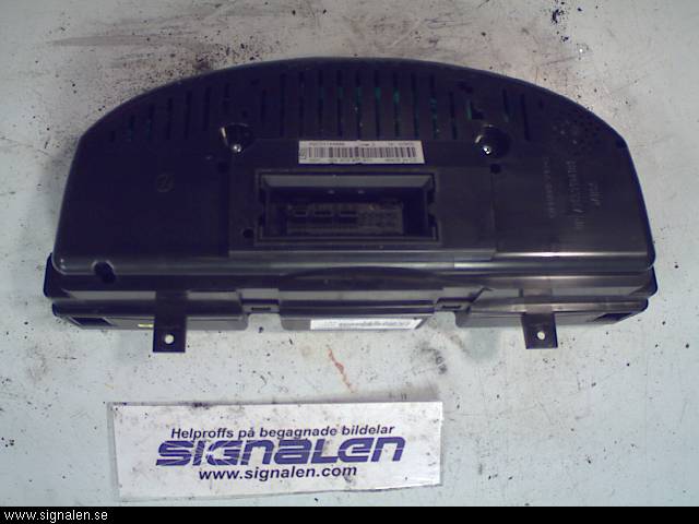 Volkswagen VW PASSAT 05-11 Instr Kombinert