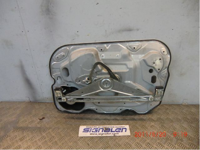 Ford FOCUS C-MAX I 03-06 Vindusheis