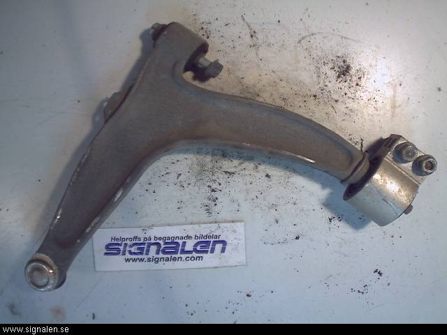 Saab 9-3 VER2/VER3 08-15 Bærearm Foran Høyre Nedre