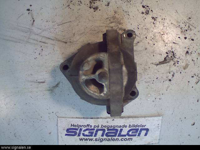 Saab 9-5     06-10 Motor Feste Gummi