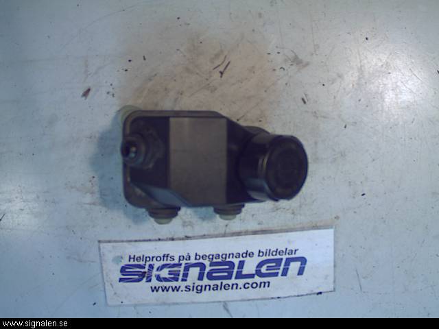 Volvo S40 04-07 Servo Oljebeholder