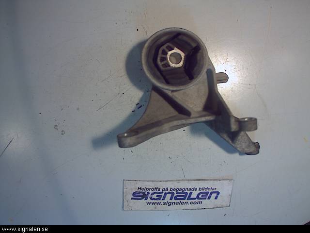 Chevrolet  Motor Feste Gummi