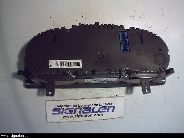 Volkswagen VW PASSAT 05-11 Instr Kombinert