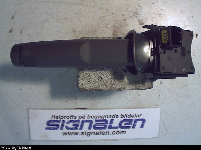 Opel ASTRA J 10-15 Bryter Ratt Blinklys - Lys