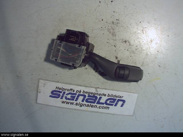 Ford FOCUS     04-07 Bryter Ratt Visker - Spyler