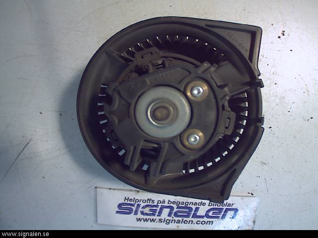 Saab 9-5     06-10 Varmeapparat Viftemotor