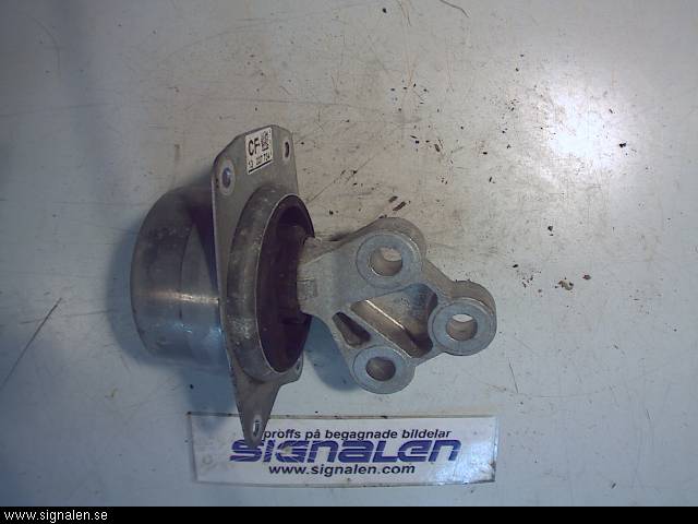 Opel INSIGNIA 09-16 Motor Feste Gummi
