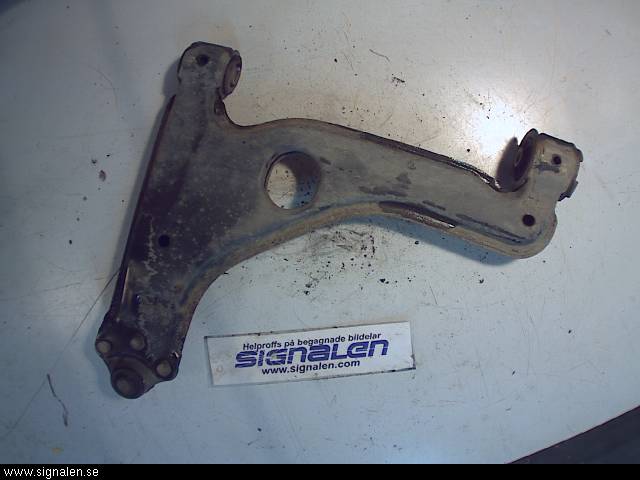 Opel ASTRA H 04-12 Bærearm Foran Høyre Nedre