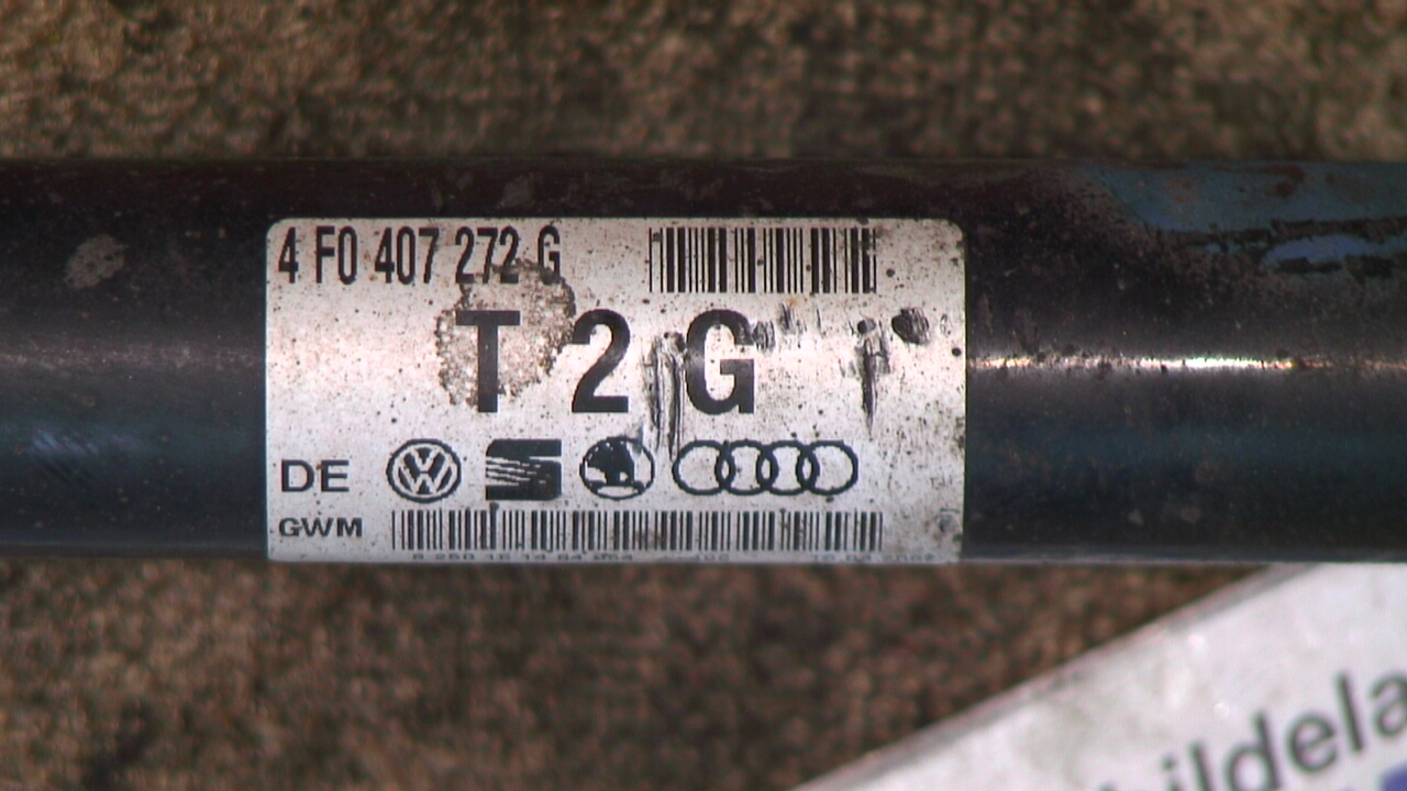 Audi A6/S6     05-11 Drivaksel Foran Kompl Høyre
