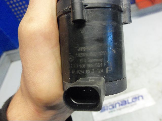 Volkswagen VW PASSAT 05-11 Varme Sirkulasjonspumpe