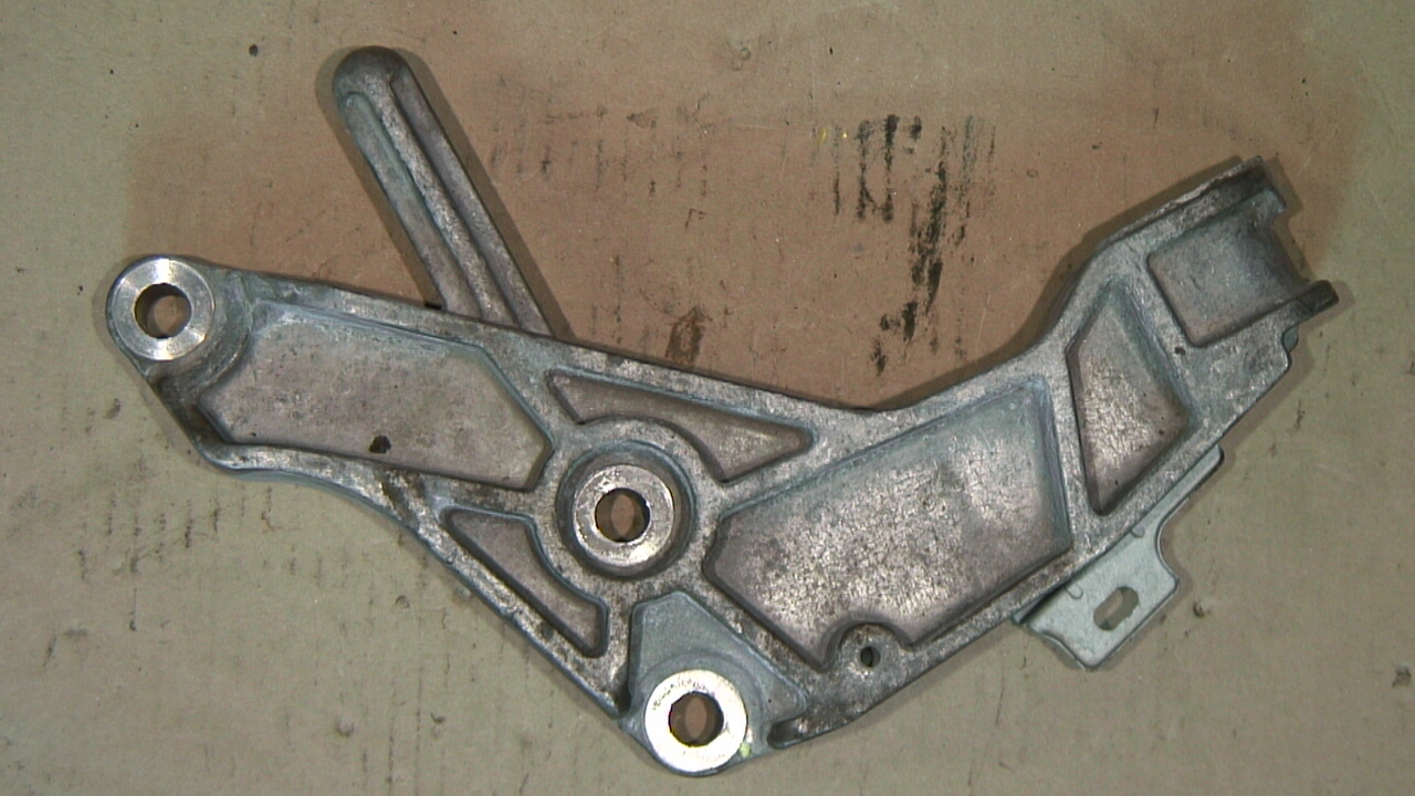 Opel MERIVA B 10-17 Motor Feste Stål-Alu