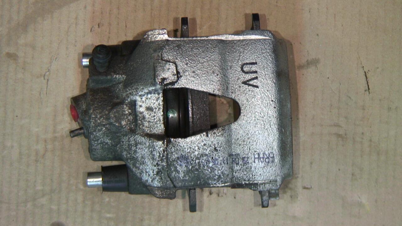 Skoda FABIA 07-14 Bremsecaliper Foran Venstre