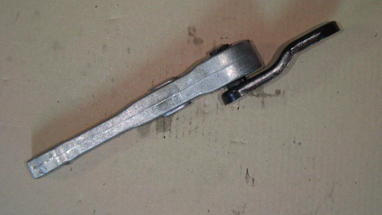 Volkswagen VW PASSAT 11-14 Motor Feste Stål-Alu