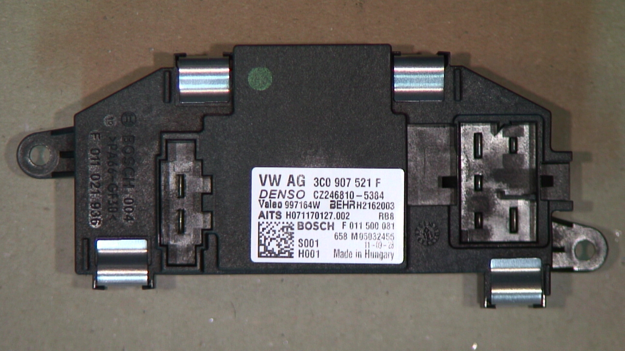 Volkswagen VW PASSAT 11-14 Varmeapparat Viftemotstand
