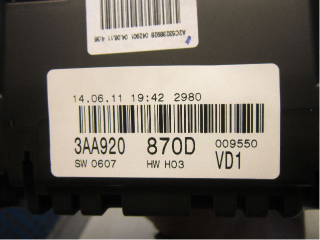 Volkswagen VW PASSAT 11-14 Instr Kombinert