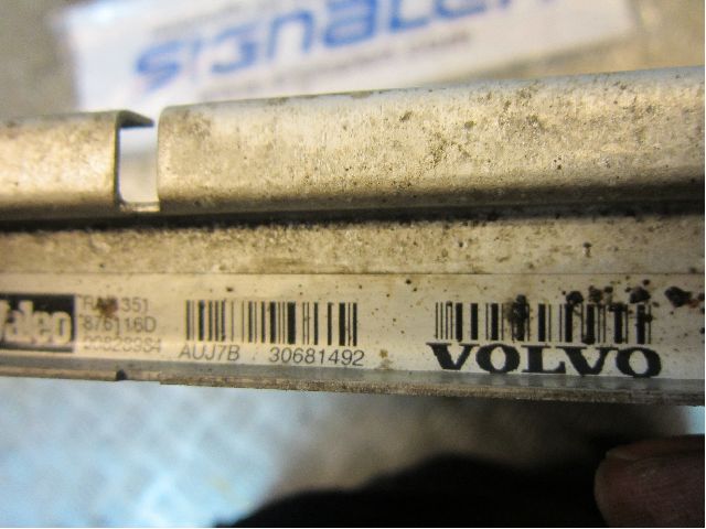 Volvo V70 05-08 Radiator Manuell