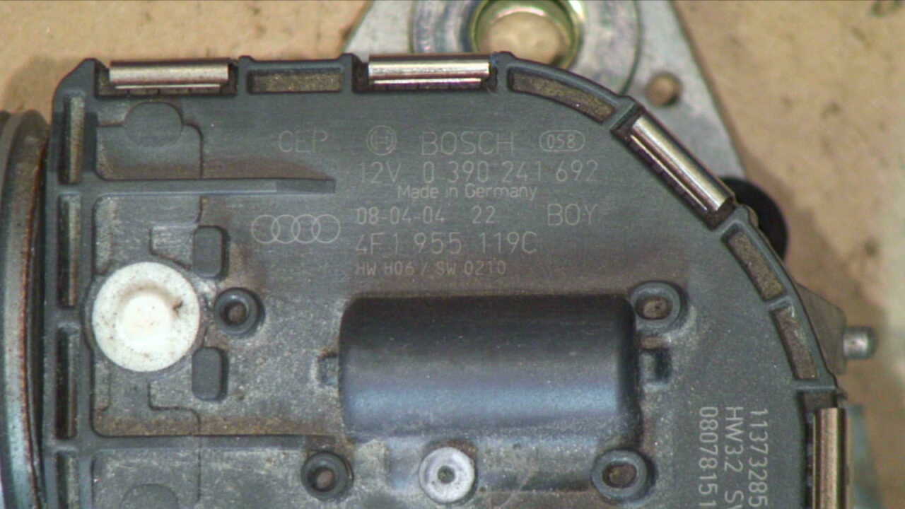 Audi A6/S6     05-11 Viskermotor Frontrute