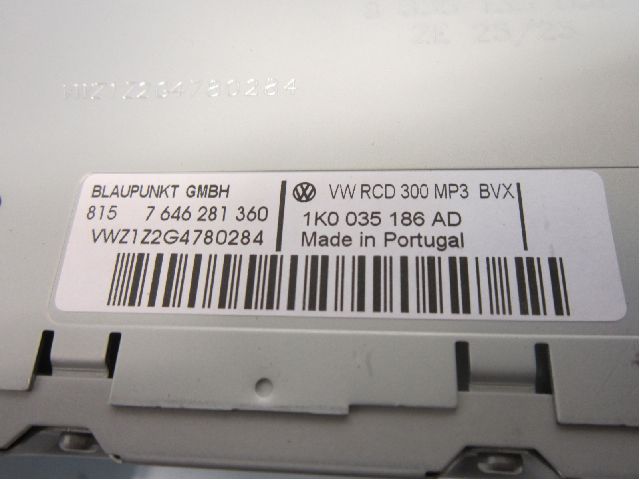 Volkswagen VW CADDY      04-10 Stereo Radio