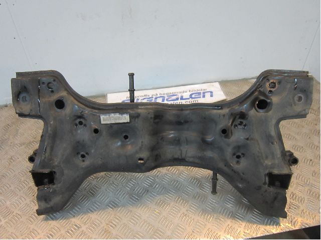 Volkswagen VW POLO 10-17 Forstillingsbjelke(Tvergående)