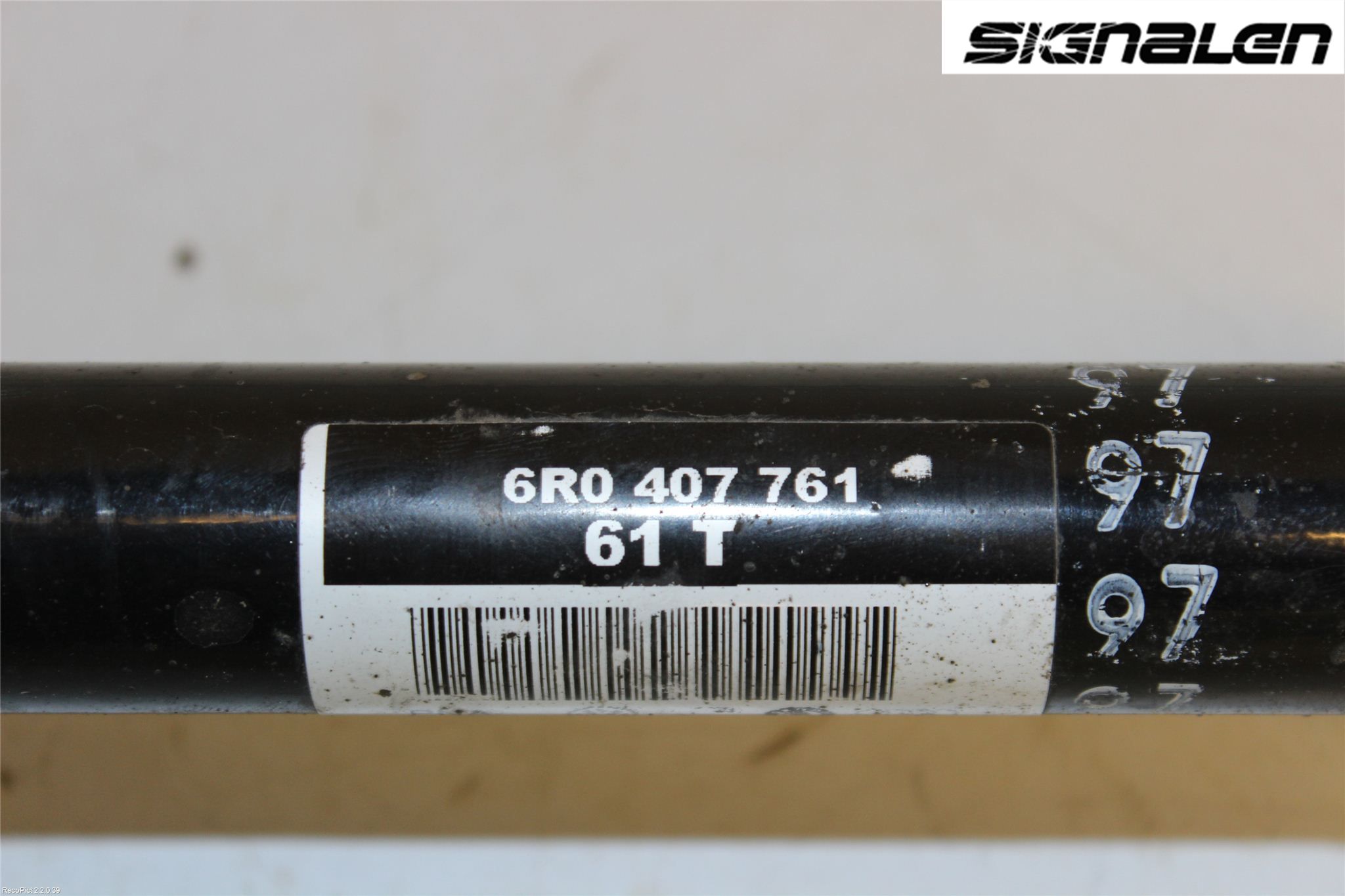 Volkswagen VW POLO 10-17 Drivaksel Foran Kompl Venstre