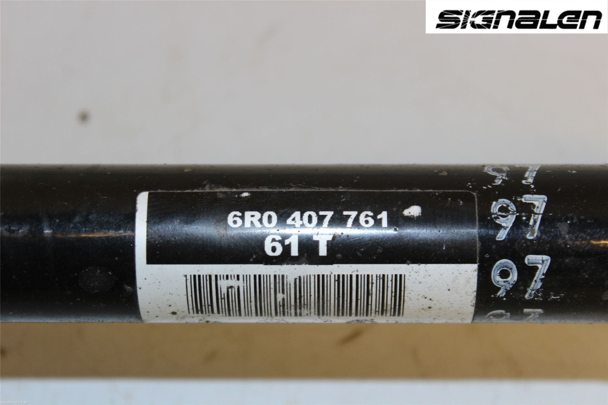 Volkswagen VW POLO 10-17 Drivaksel Foran Kompl Venstre