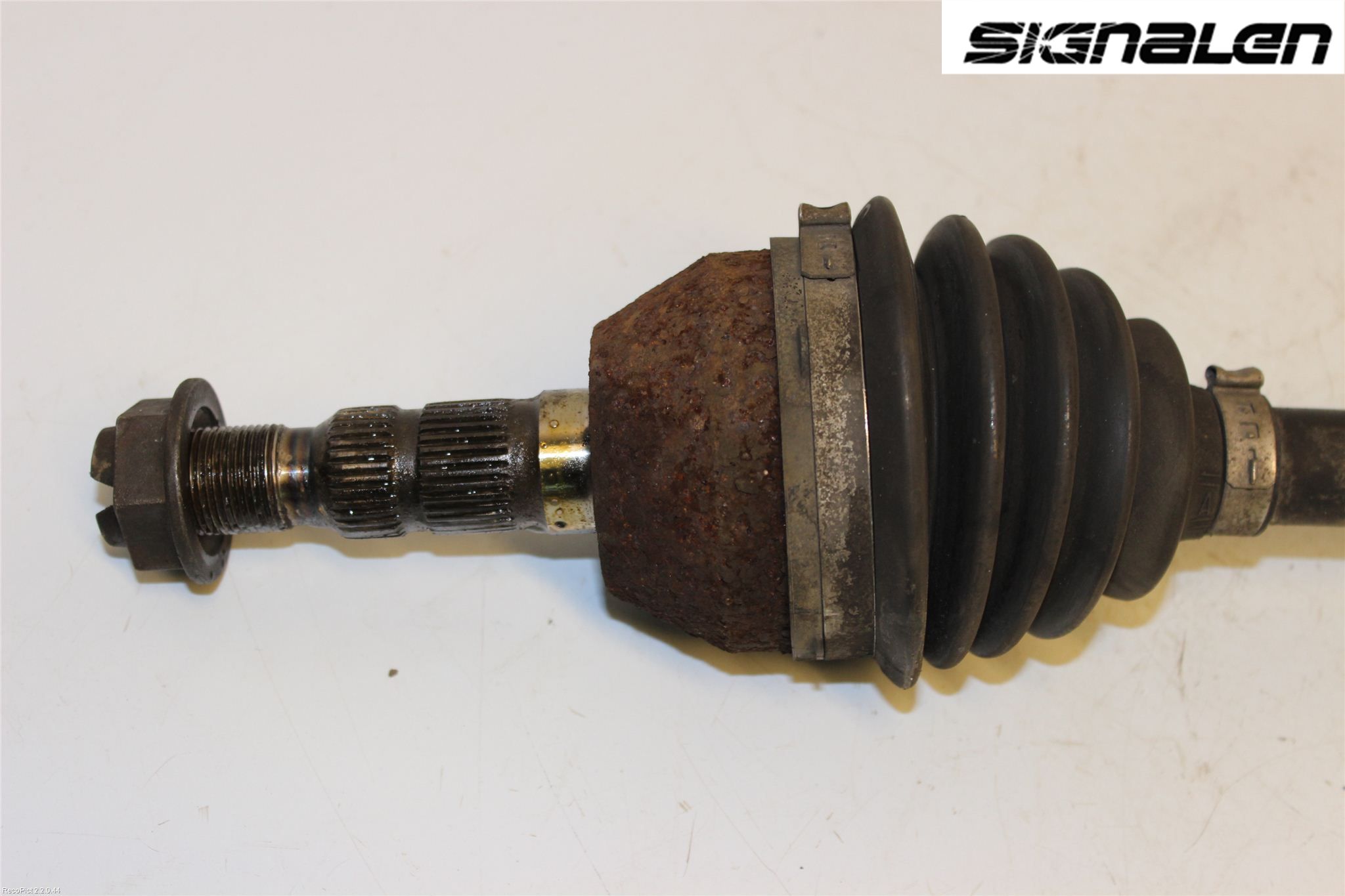Opel ASTRA H 04-12 Drivaksel Foran Kompl Venstre