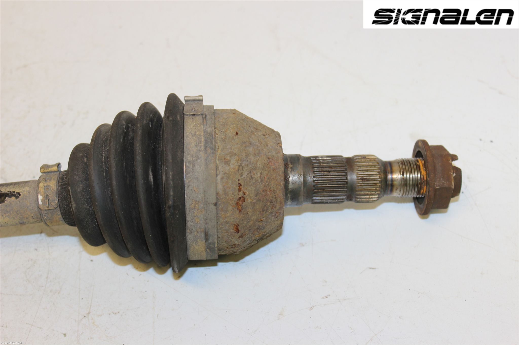 Opel ASTRA H 04-12 Drivaksel Foran Kompl Venstre
