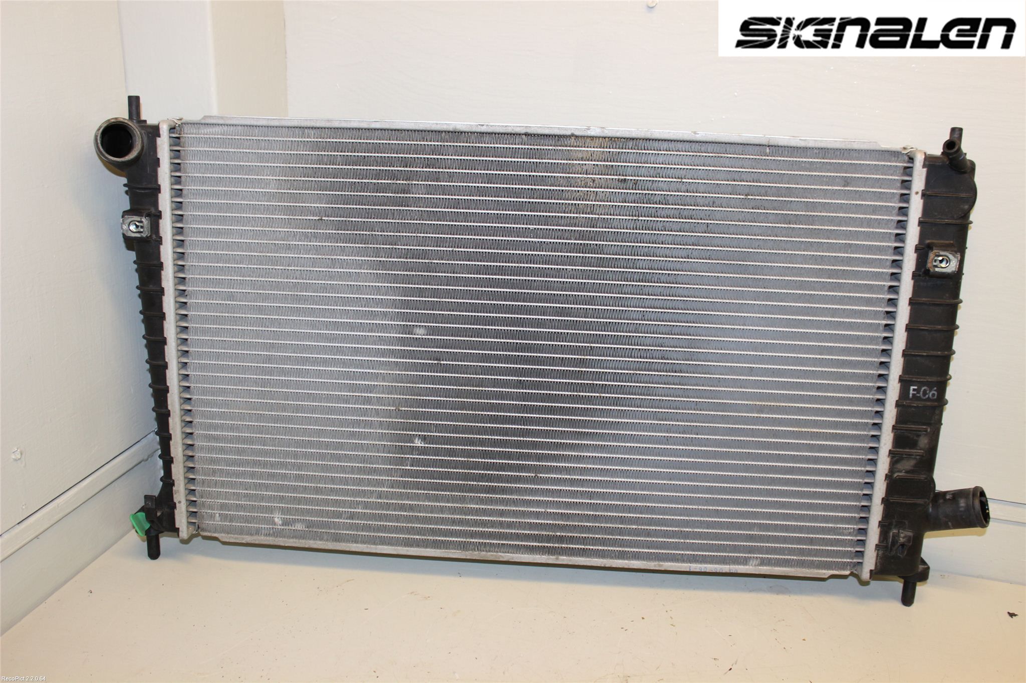 Saab 9-5     06-10 Radiator Manuell