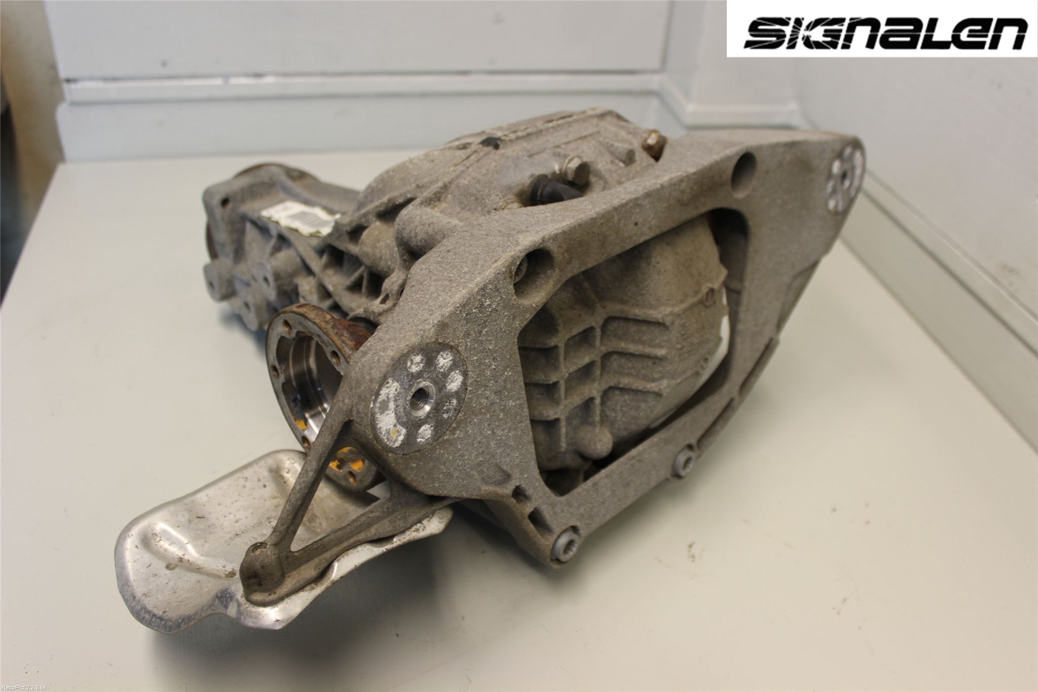 Audi A4/S4 08-11 Bakaksel Kardang Bak -Diff