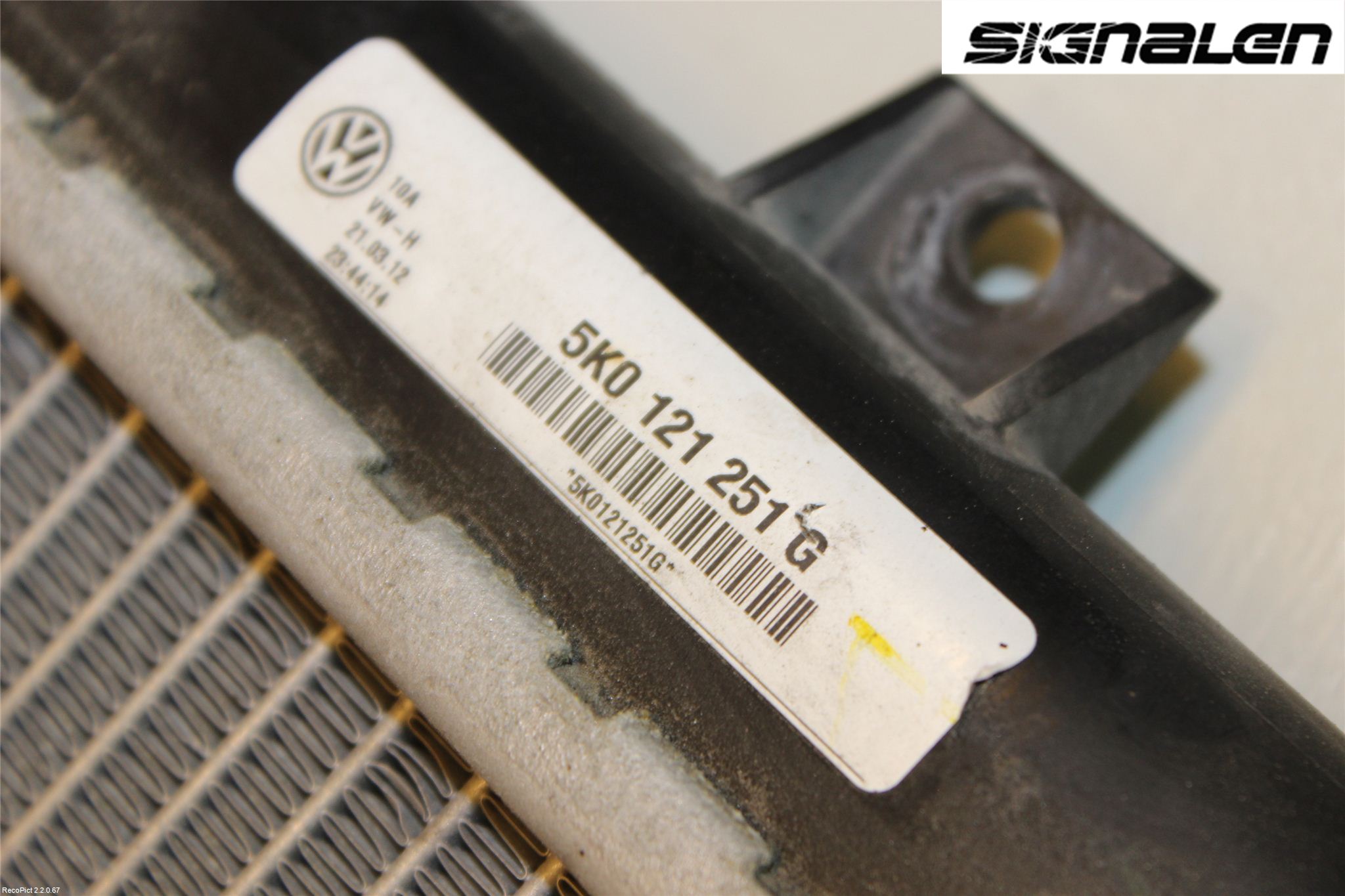 Volkswagen VW TOURAN 10-15 Radiator Manuell