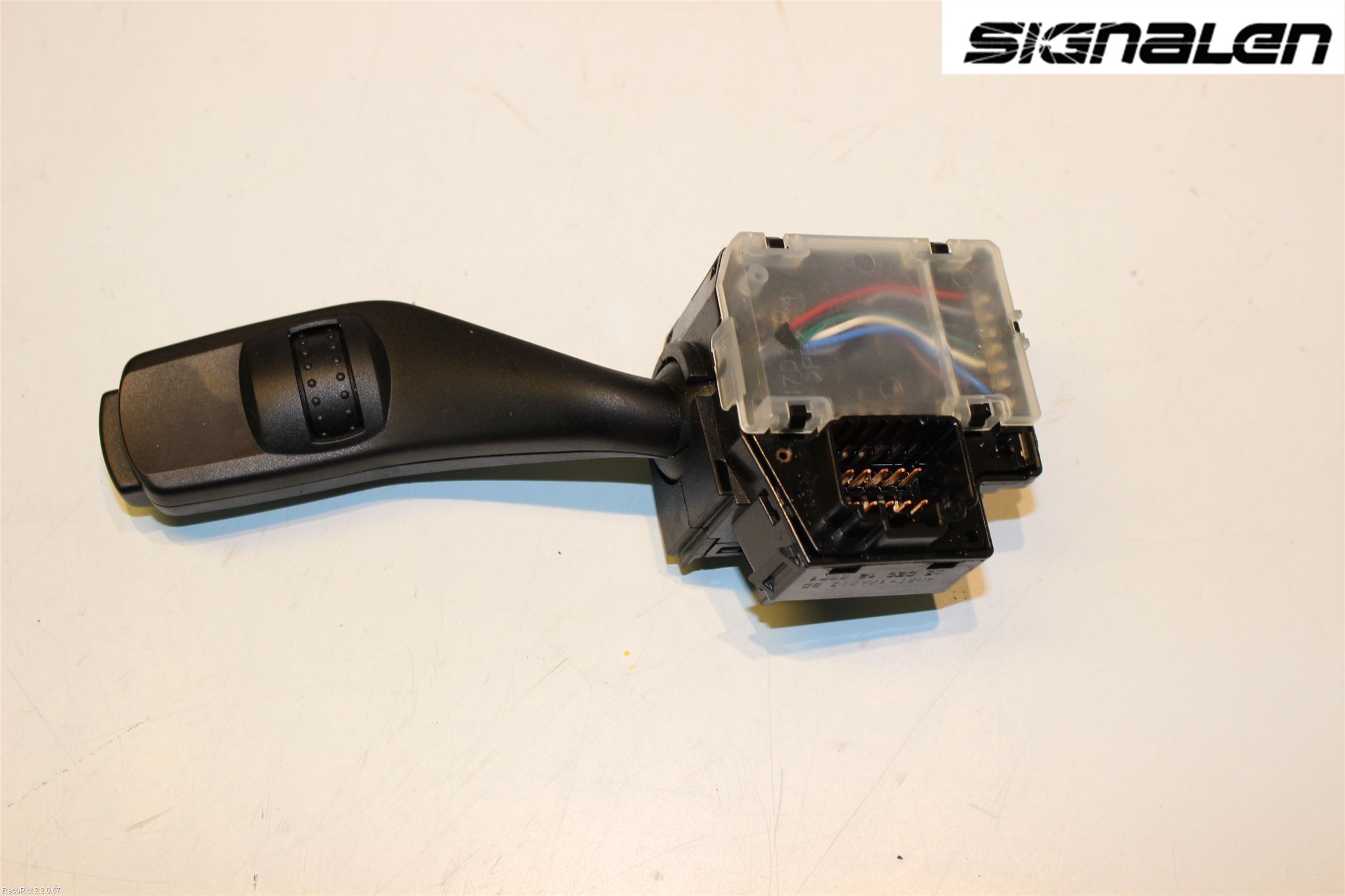 Ford FOCUS     04-07 Bryter Ratt Visker - Spyler