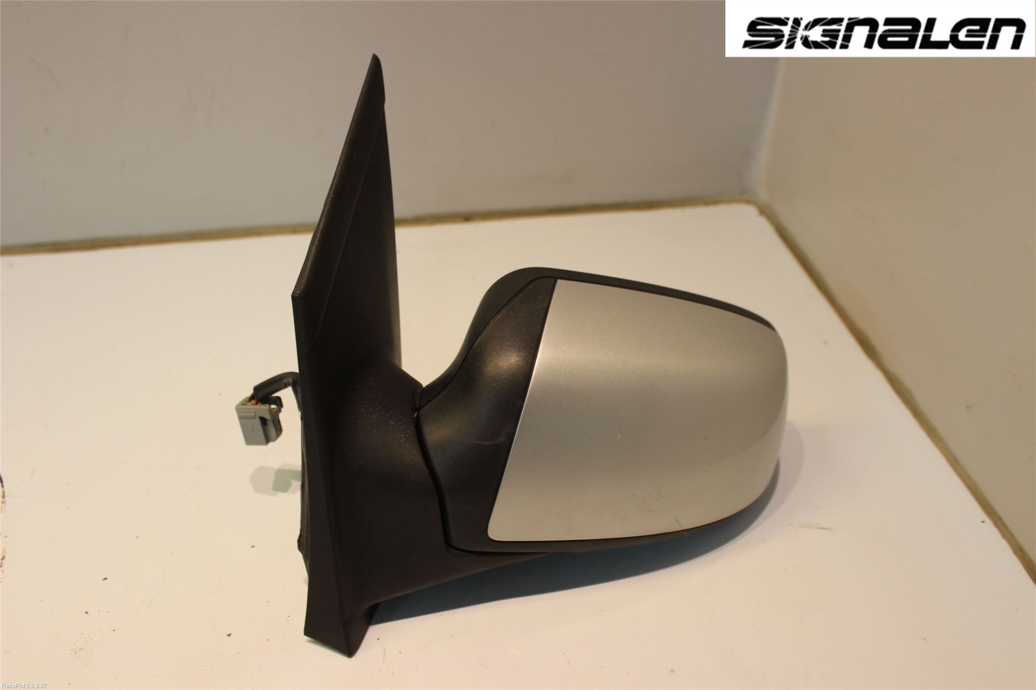 Ford FOCUS     04-07 Speil V M-El Justering