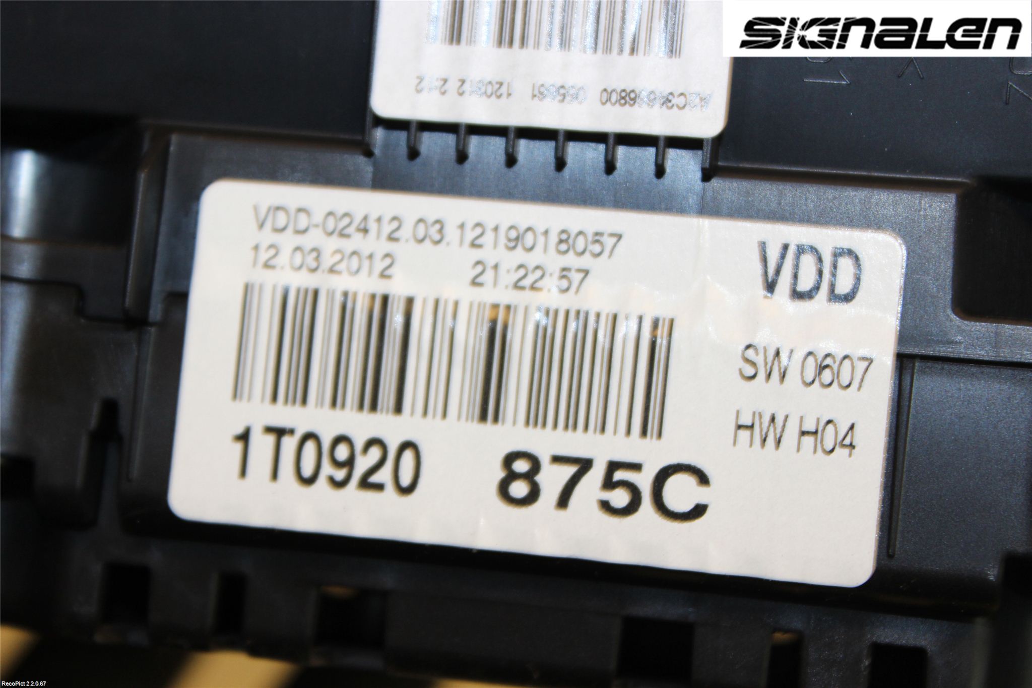 Volkswagen VW TOURAN 10-15 Instr Kombinert
