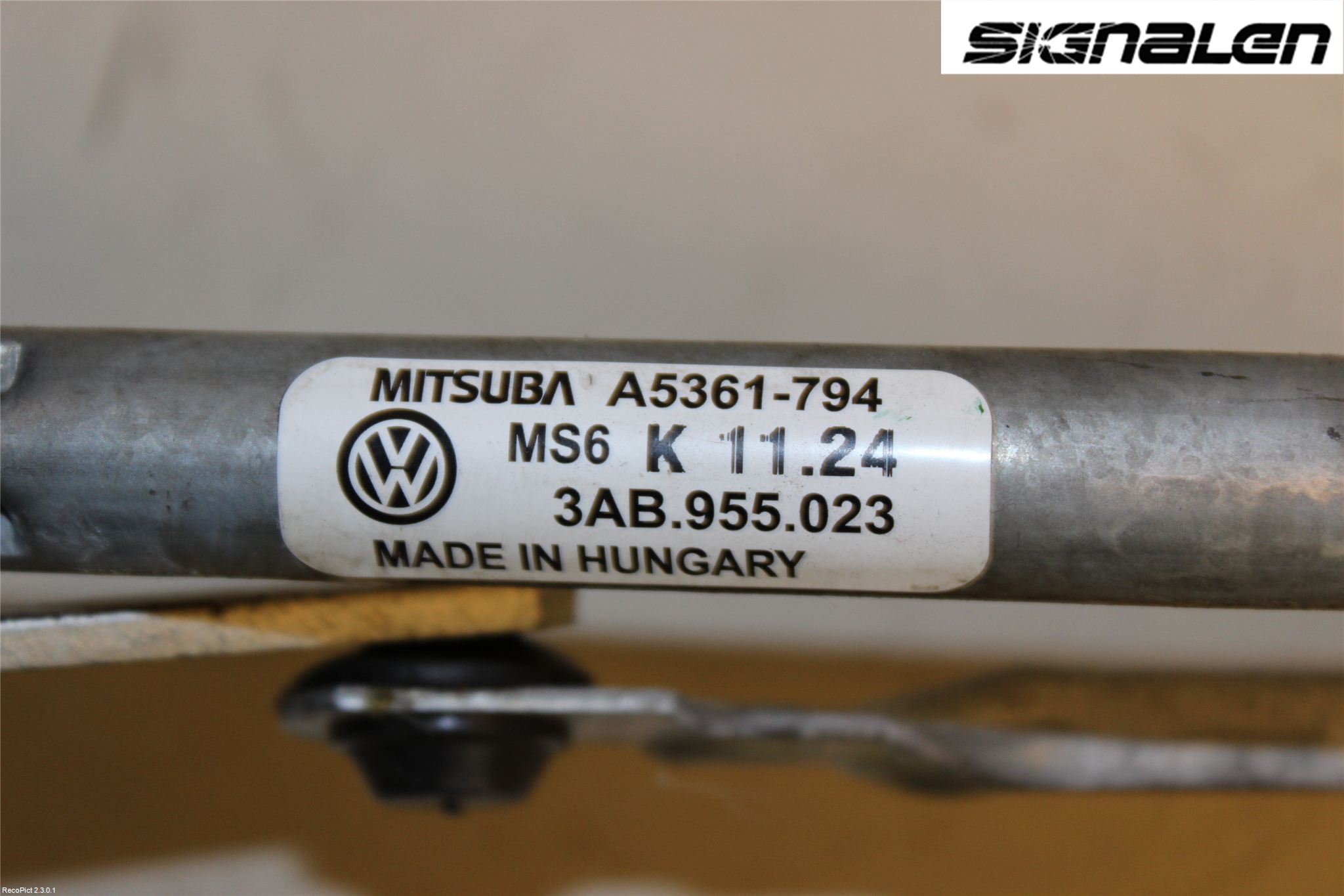 Volkswagen VW PASSAT 11-14 Viskeroverføring Frontrute