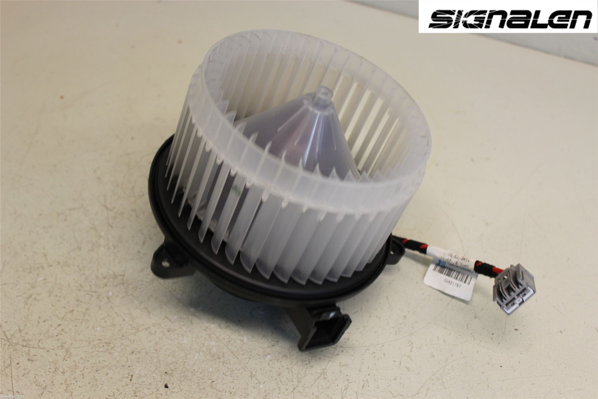 Opel INSIGNIA 09-16 Varmeapparat Viftemotor