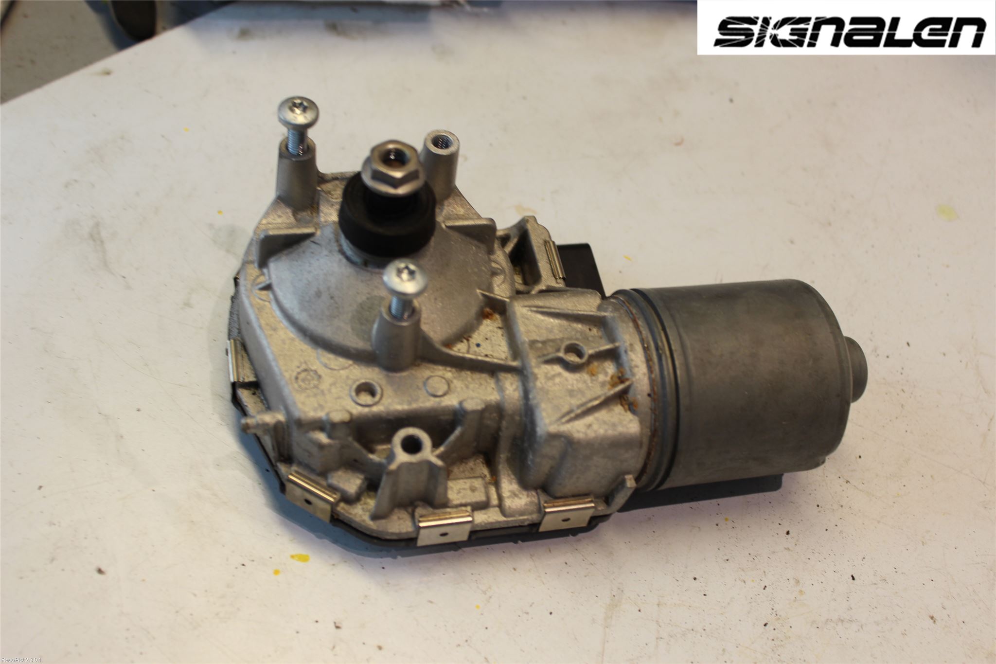Opel ASTRA J 10-15 Viskermotor Frontrute