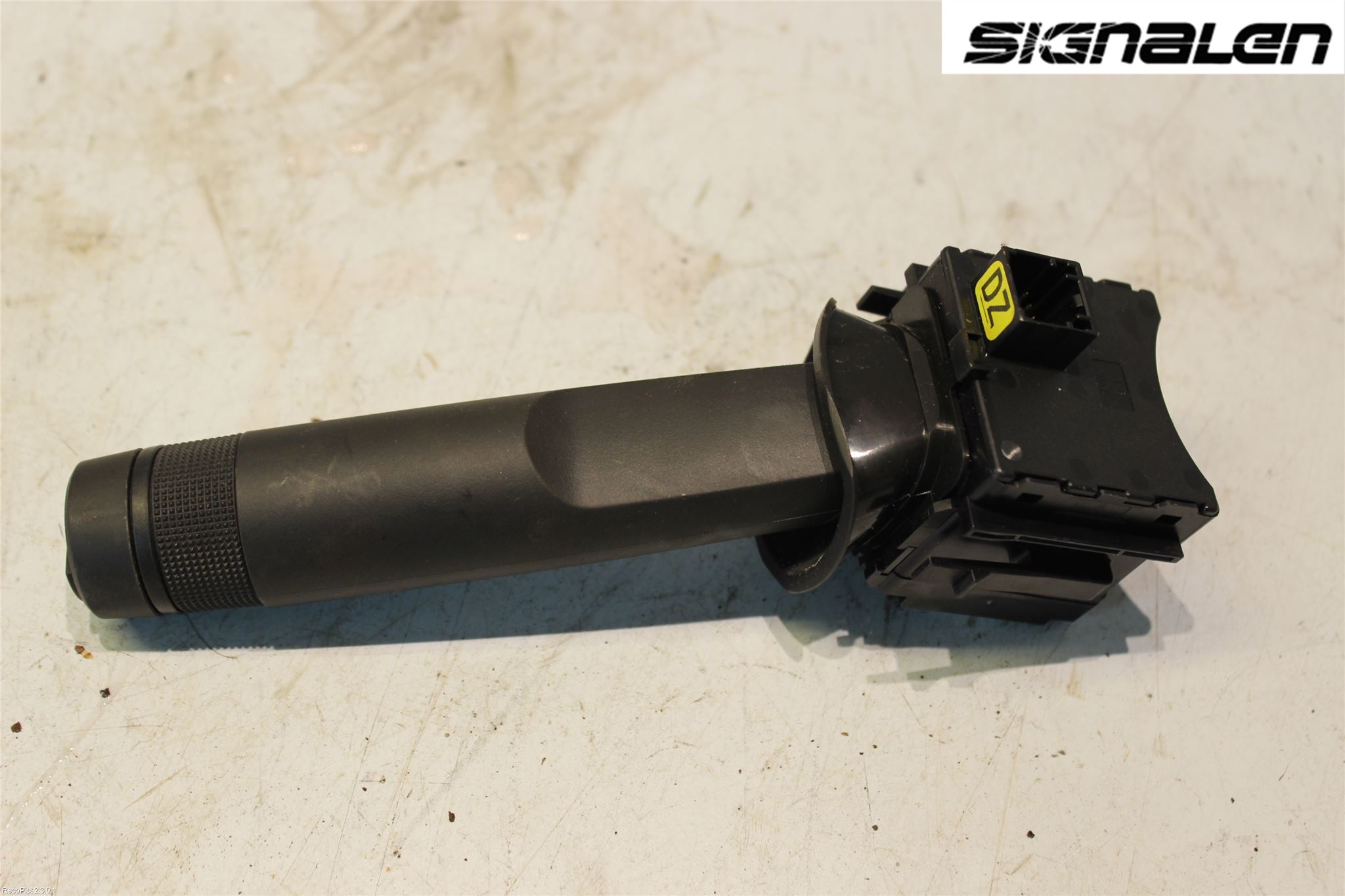 Opel ASTRA J 10-15 Bryter Ratt Visker - Spyler