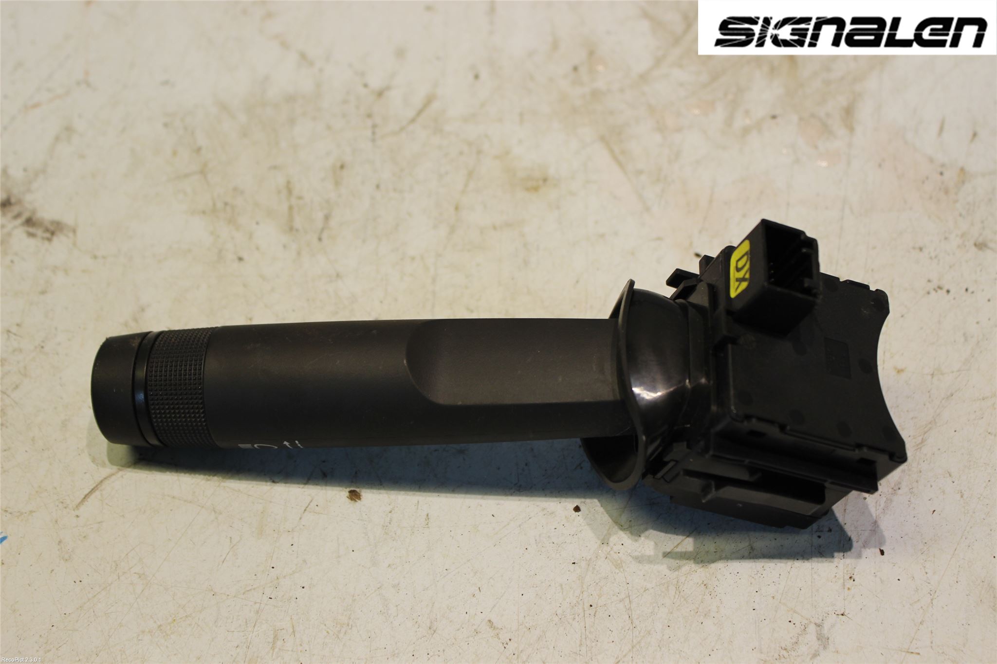 Opel ASTRA J 10-15 Bryter Ratt Blinklys - Lys