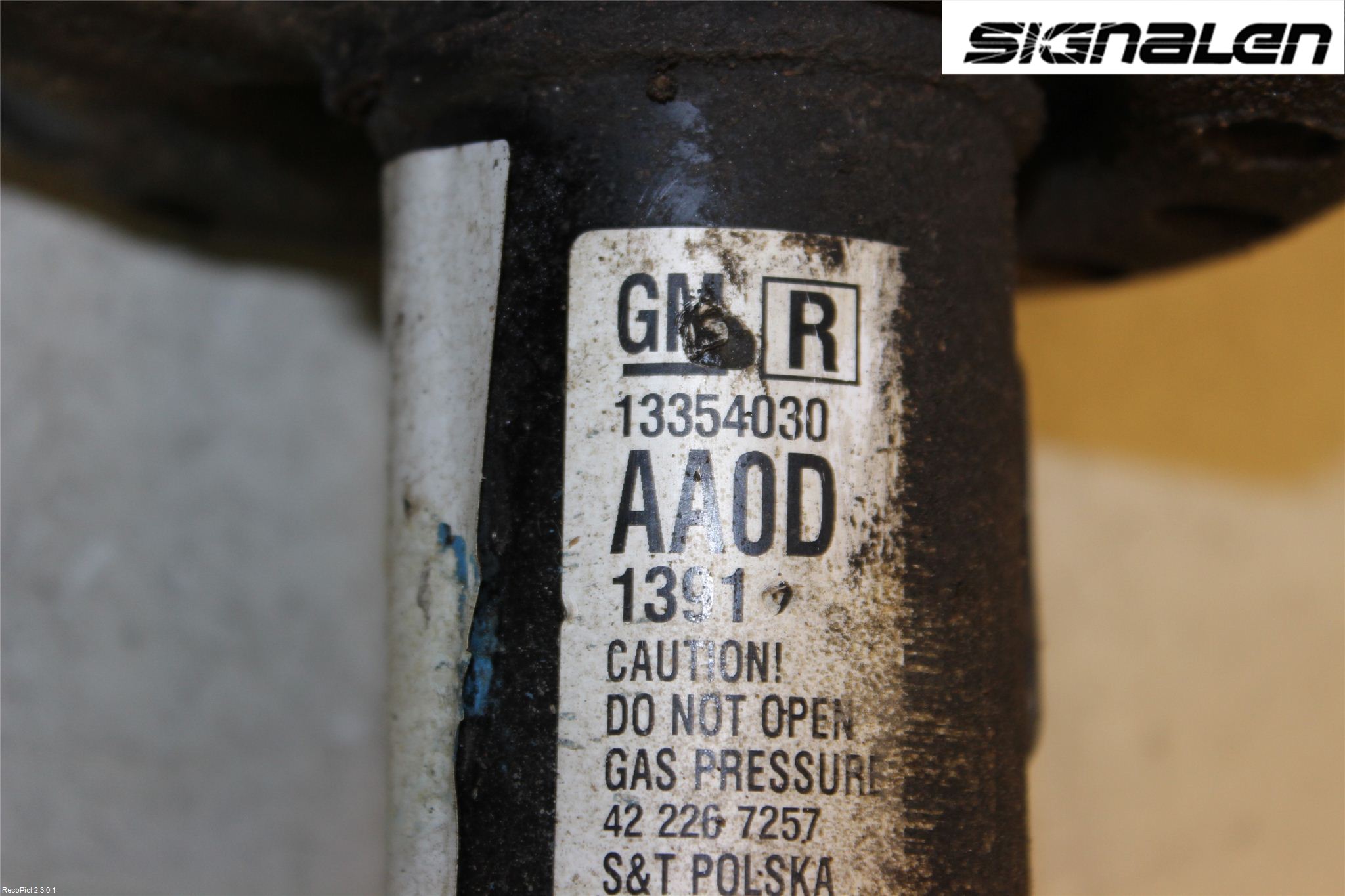 Opel ASTRA J 10-15 Fjærbein Foran Høyre