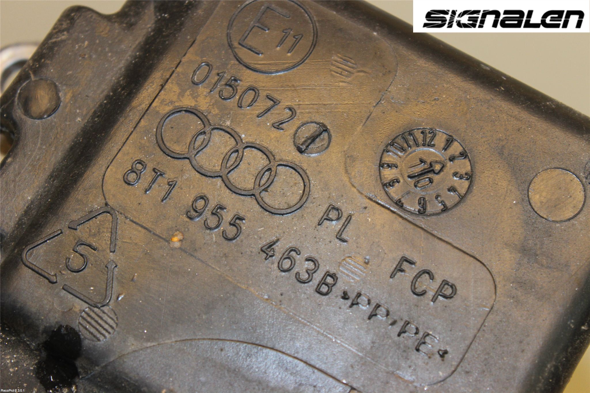 Audi A4/S4 08-11 Spylerbeholder Frontrute-Lykte