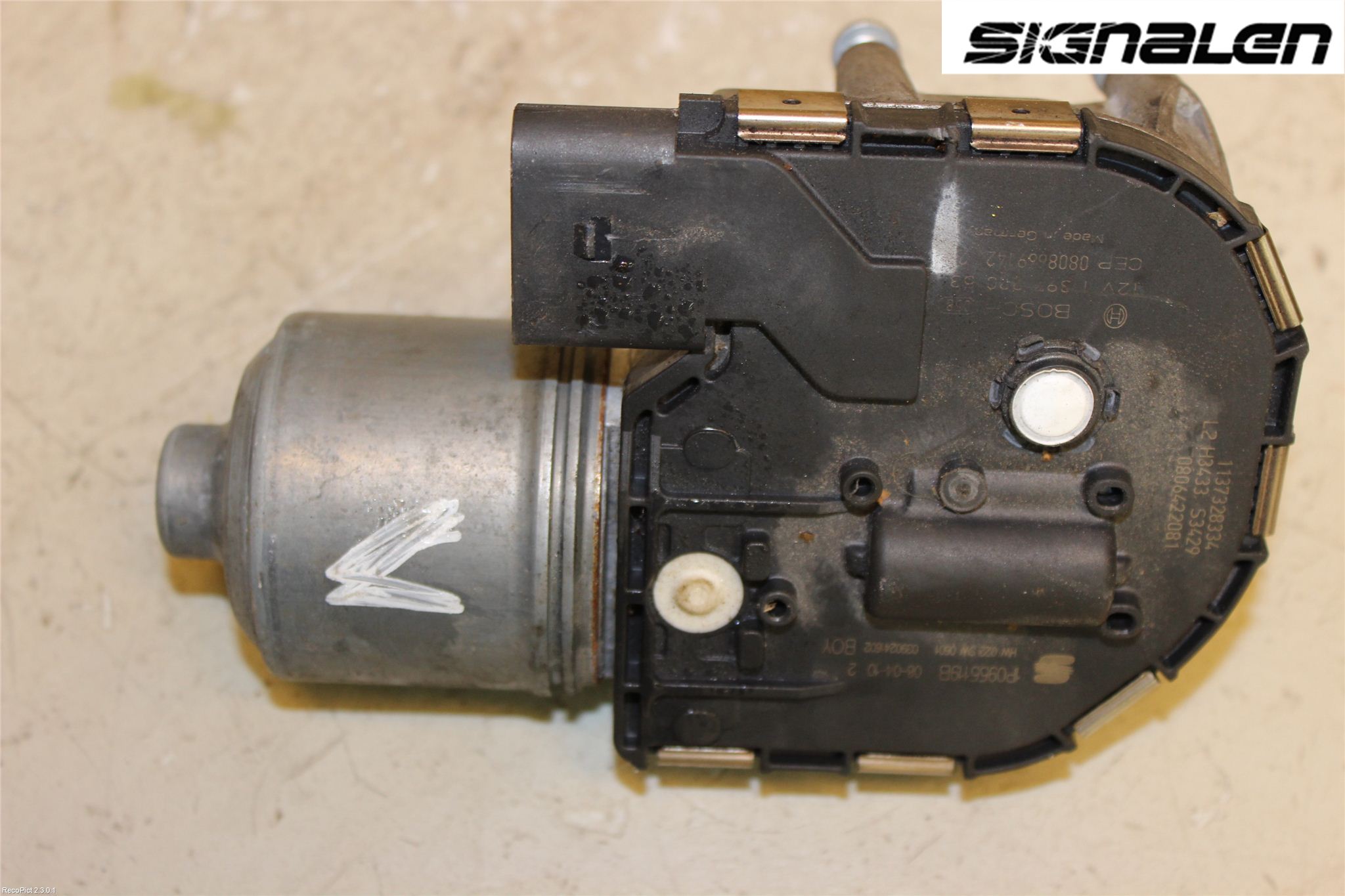 Seat LEON 06-12 Viskermotor Frontrute