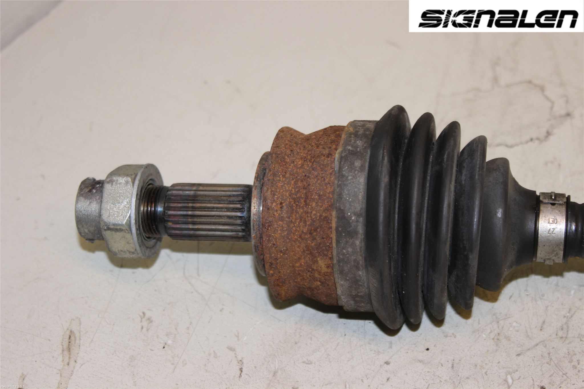 Opel CORSA D 07-14 Drivaksel Foran Kompl Venstre
