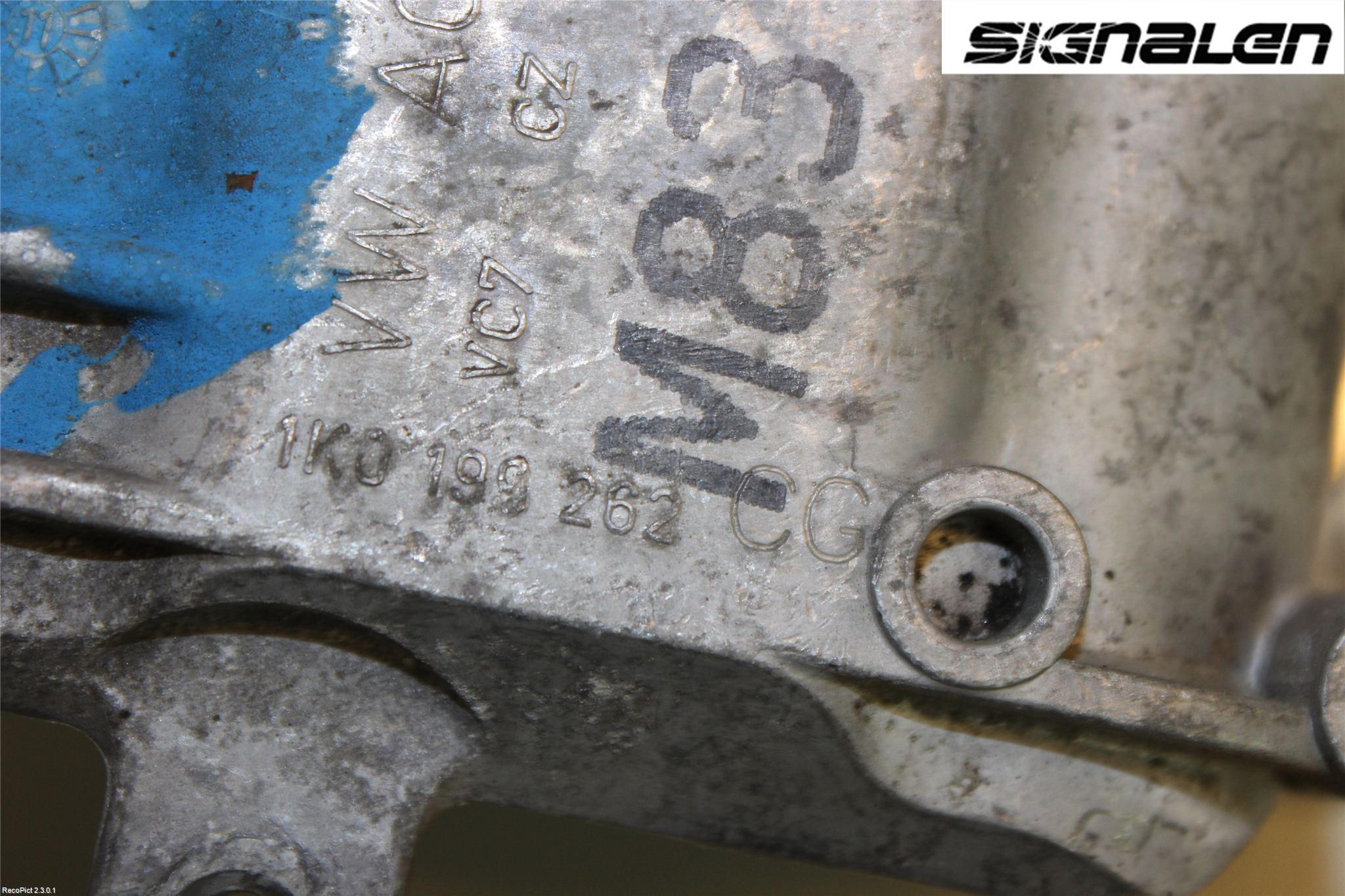 Volkswagen VW PASSAT 11-14 Motor Feste Gummi