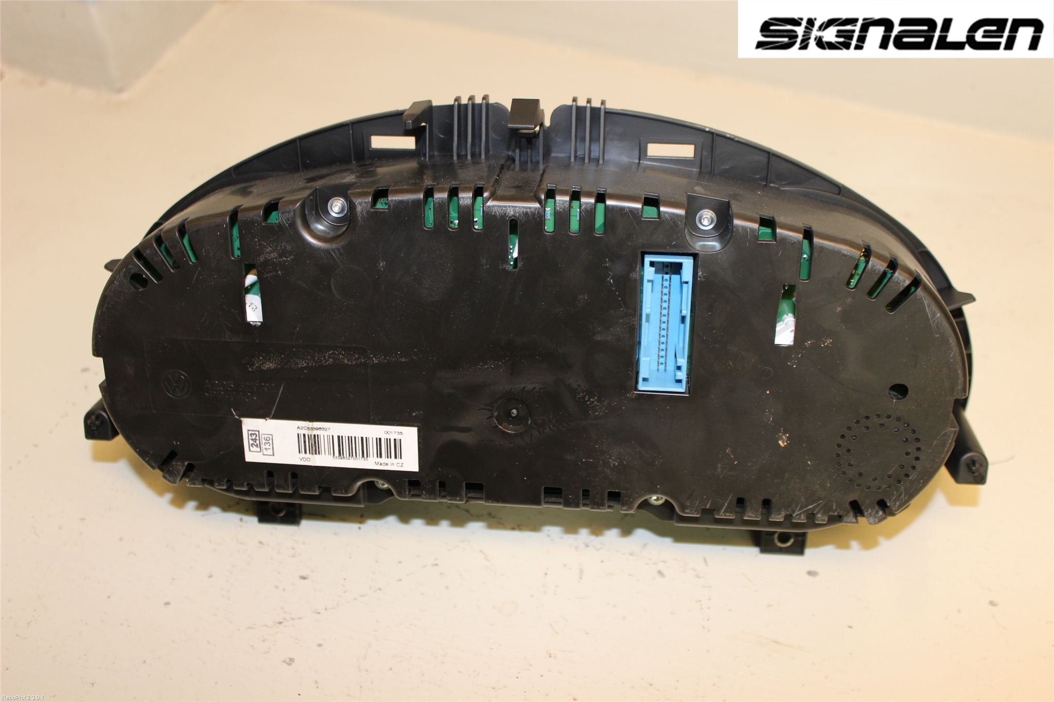 Volkswagen VW PASSAT 11-14 Instr Kombinert