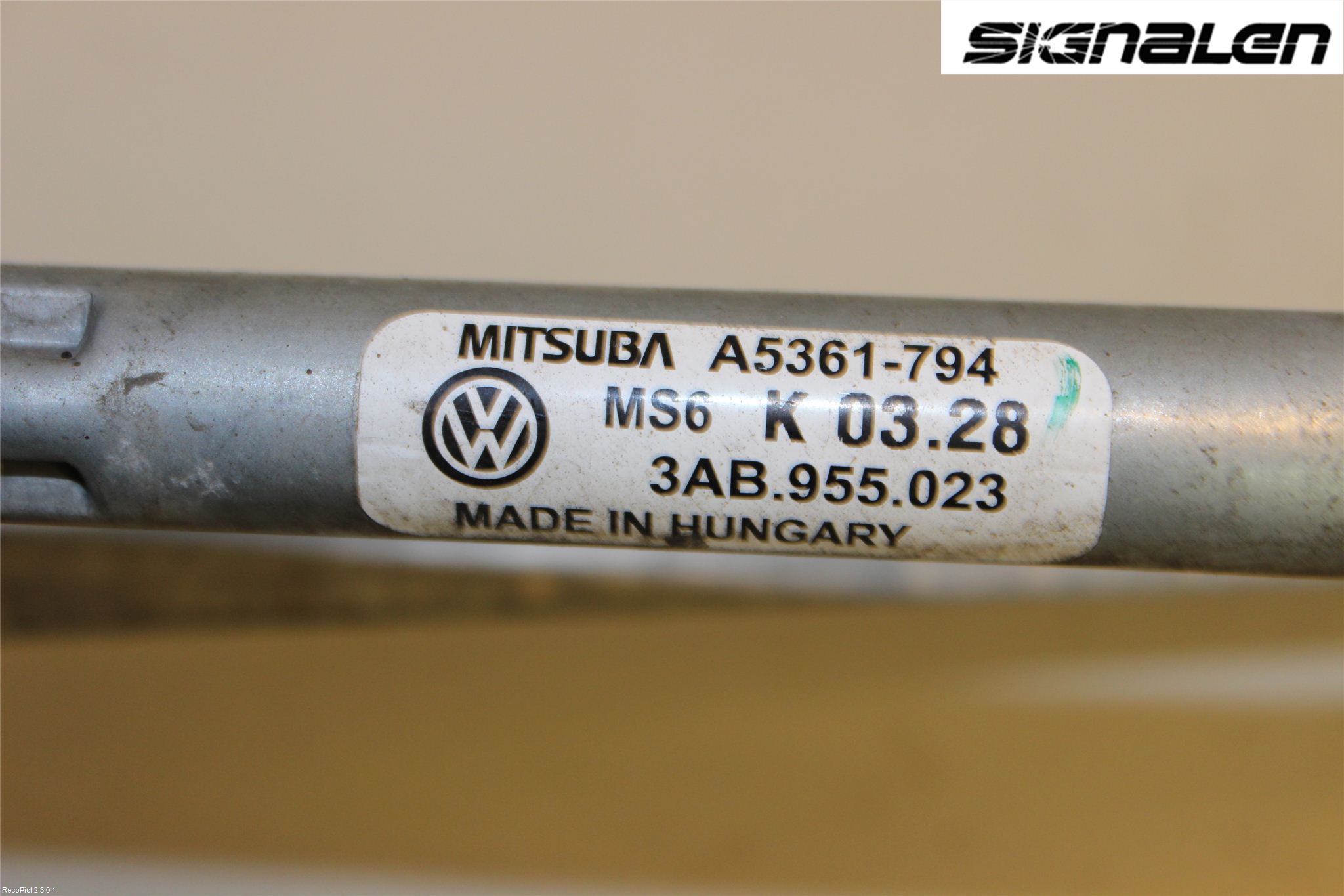 Volkswagen VW PASSAT 11-14 Viskeroverføring Frontrute